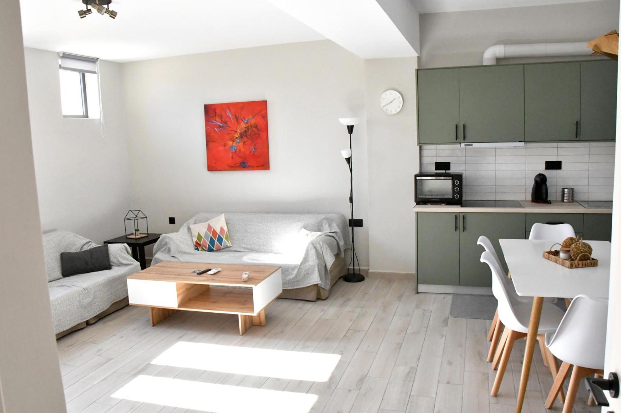 Polles Εlies Cozy Αpartment Διαμέρισμα Αίγινα Εξωτερικό φωτογραφία