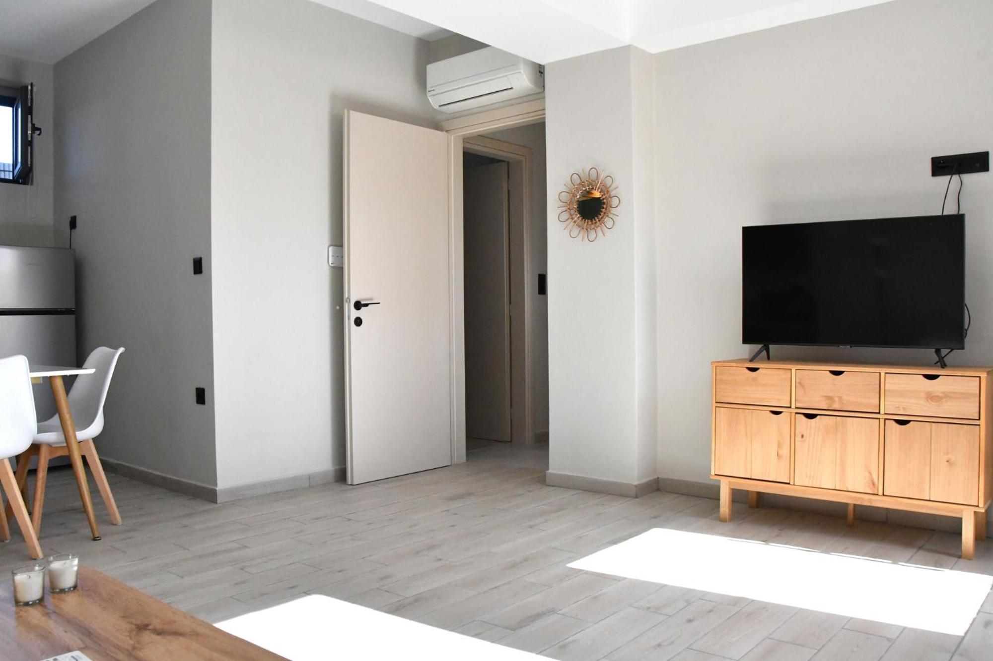 Polles Εlies Cozy Αpartment Διαμέρισμα Αίγινα Εξωτερικό φωτογραφία